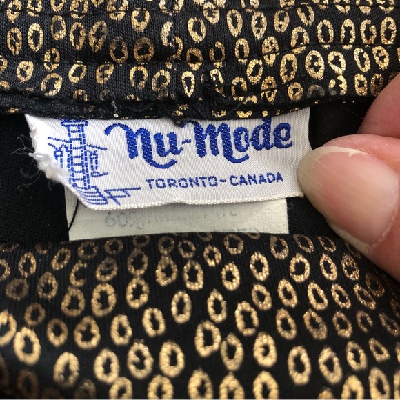 Nu-Mode Black and gold 3/4 length gown size 9/10 with crinoline and belt cruise - Picture 8 of 8